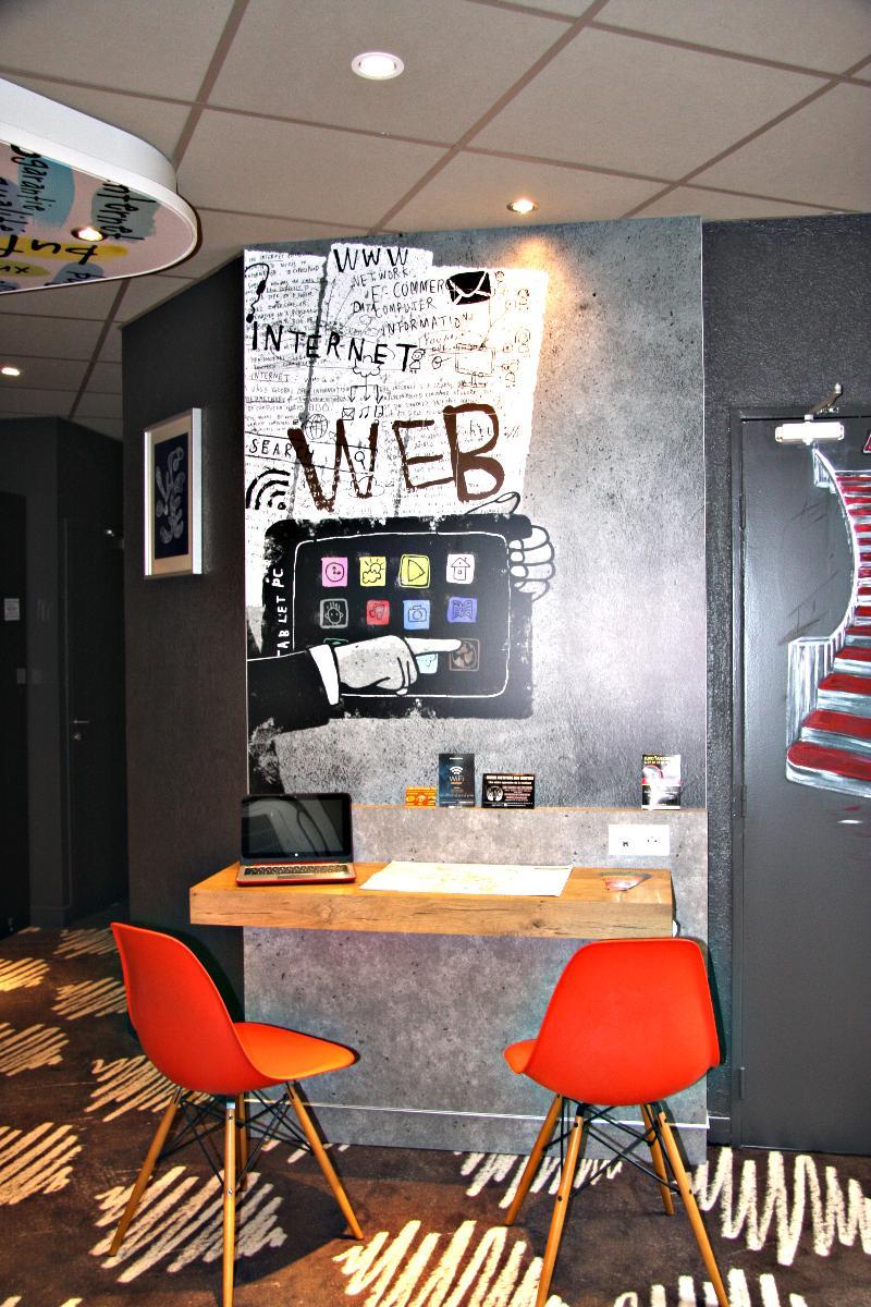 Ibis Purpan Aeroport Hotel 3*